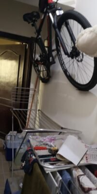 vélos accrochés chez un client